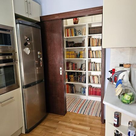 3 Bedder Condo In Ilisia, Megaro Mousikis 아테네 외부 사진